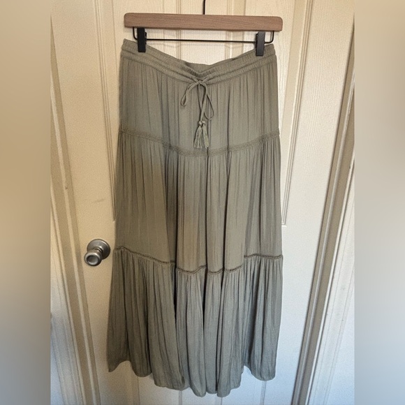 Rachel Zoe Dresses & Skirts - Rachel Zoe Tiered Maxi Skirt — Boho Lace Trim Flowy Spring Skirt — Size M